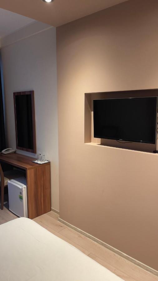 Star Hotel Tulcea Extérieur photo